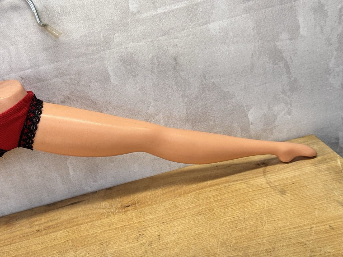 Japan Novelty Hanger #1071 Mancave
