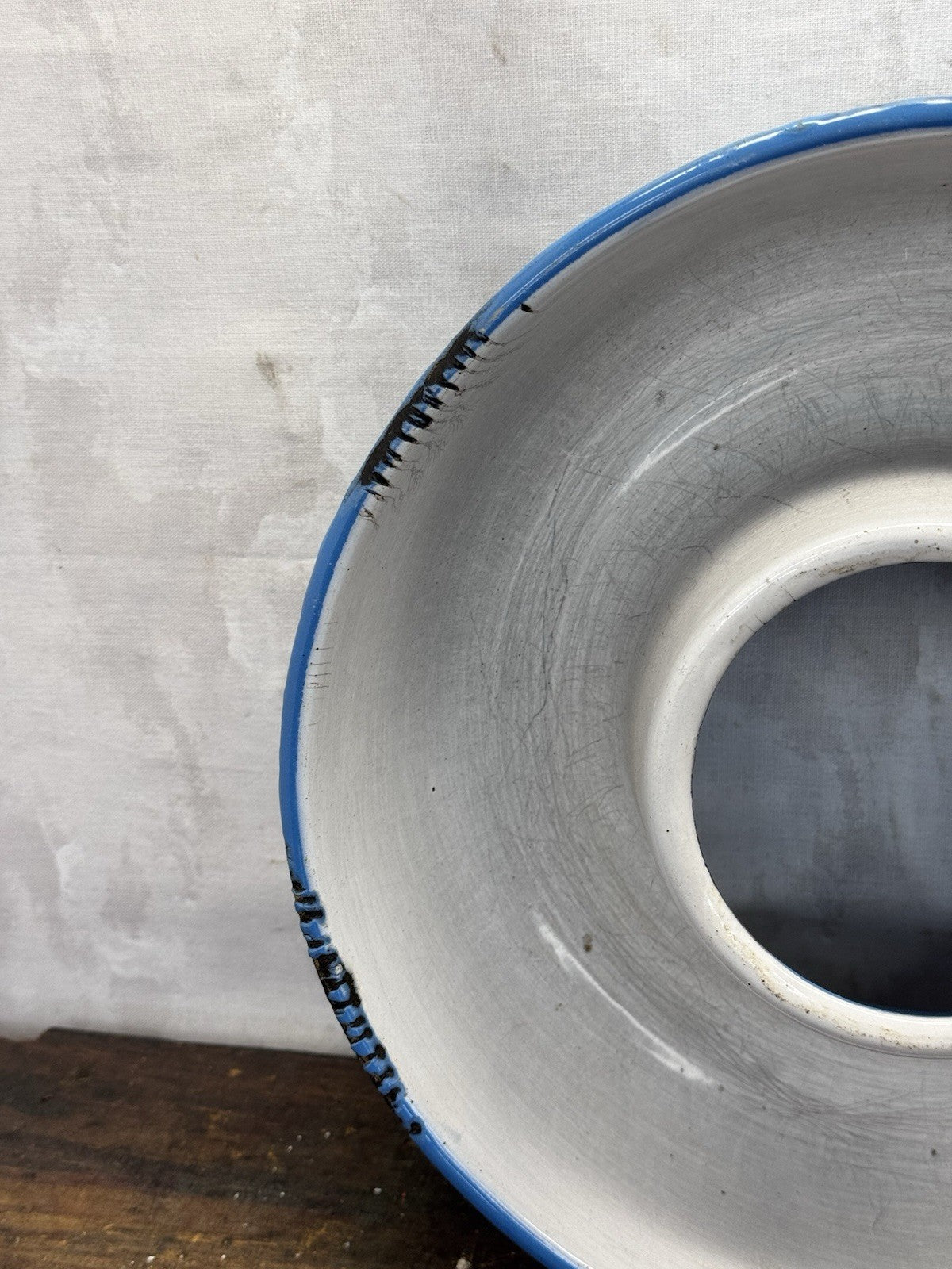 Blue And White Enamelware Bundt Cake Pan Antique #1379