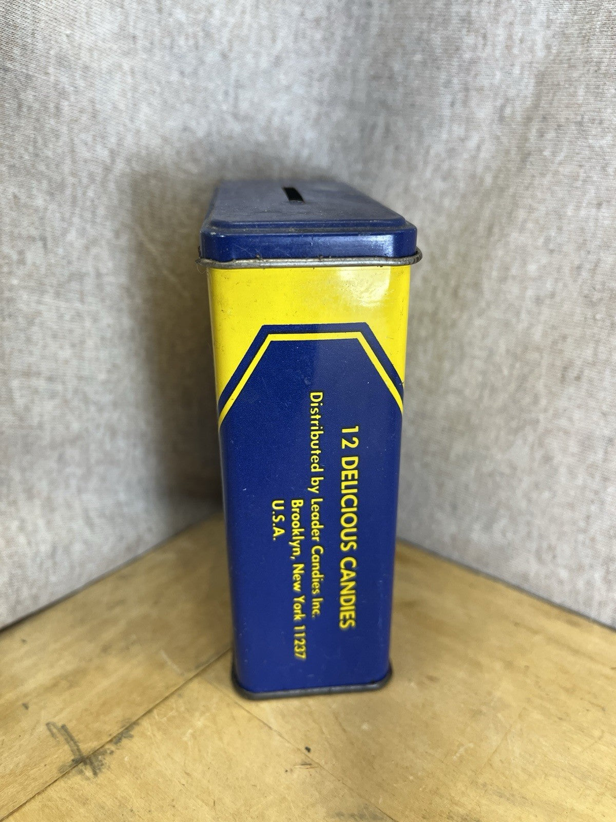 Crayola Candy Sticks Bank