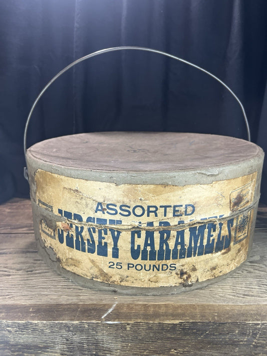 Antique Vintage Jersey Assorted #25 Carmel Ziegler Box W/Bail Handle