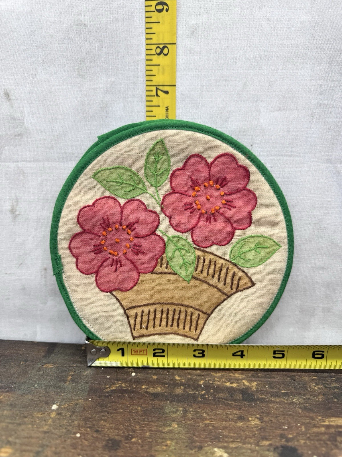 Handmade Potholders Crewel work Vintage #1134