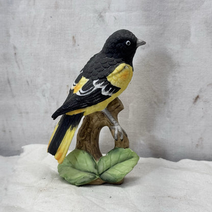 Lefton Porcelain Oriole Bird Figurine Japan Vintage