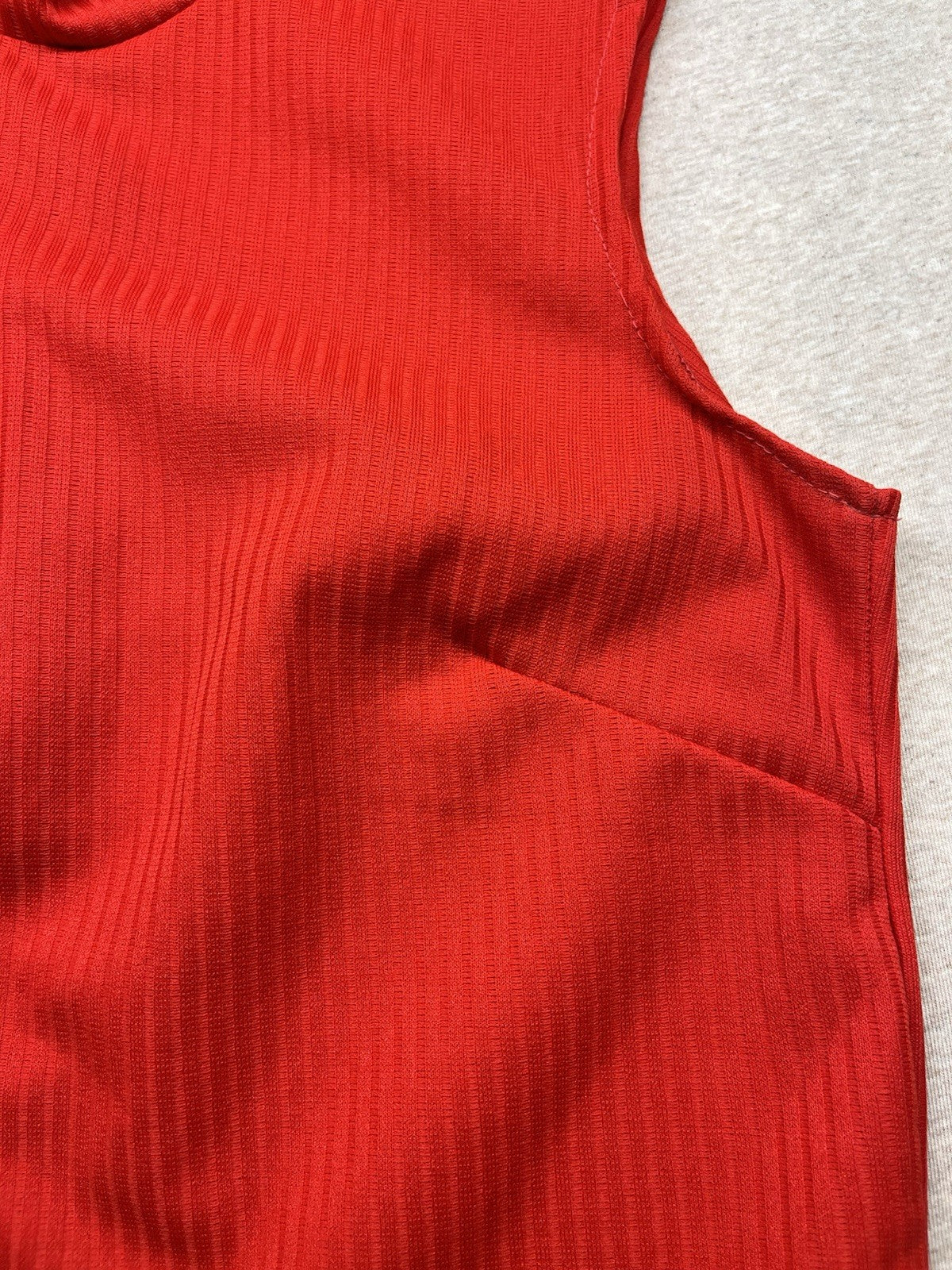 1960s Women’s Red Sleeveless Knit Top