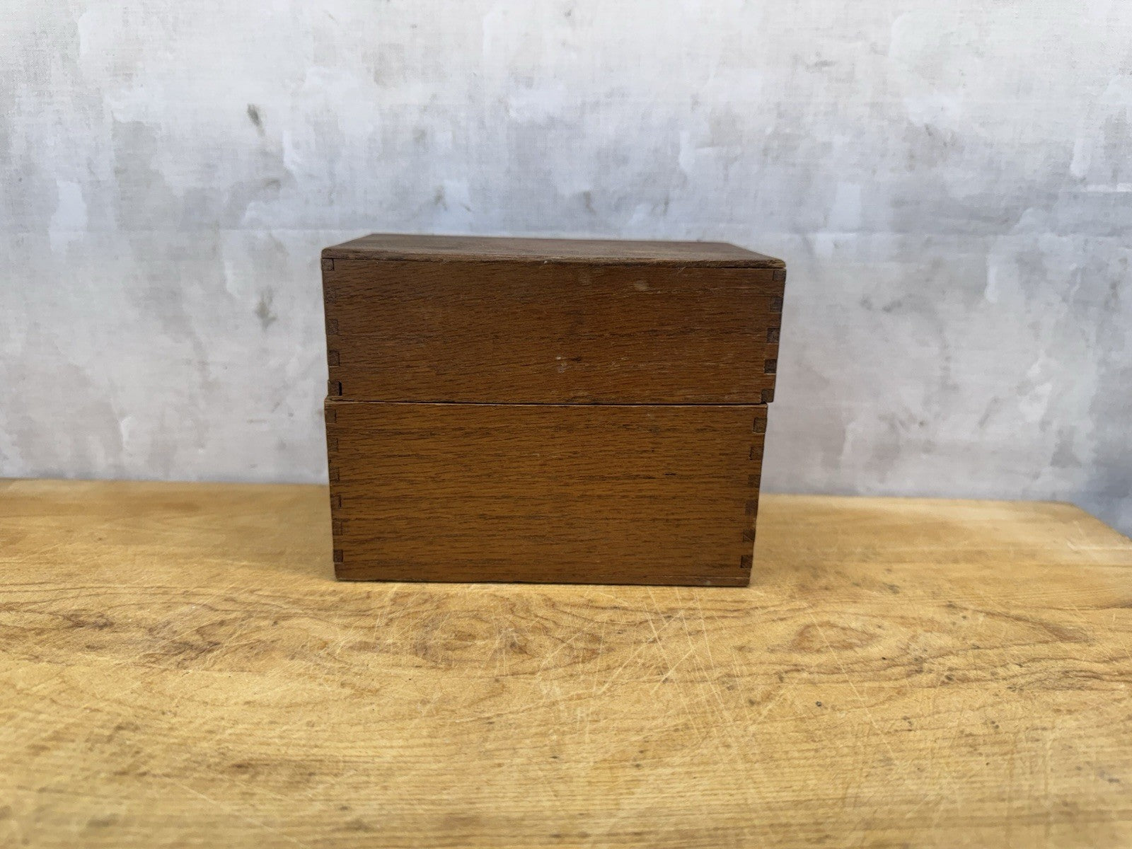 Wooden Dovetail Recipe Box Vintage #1058