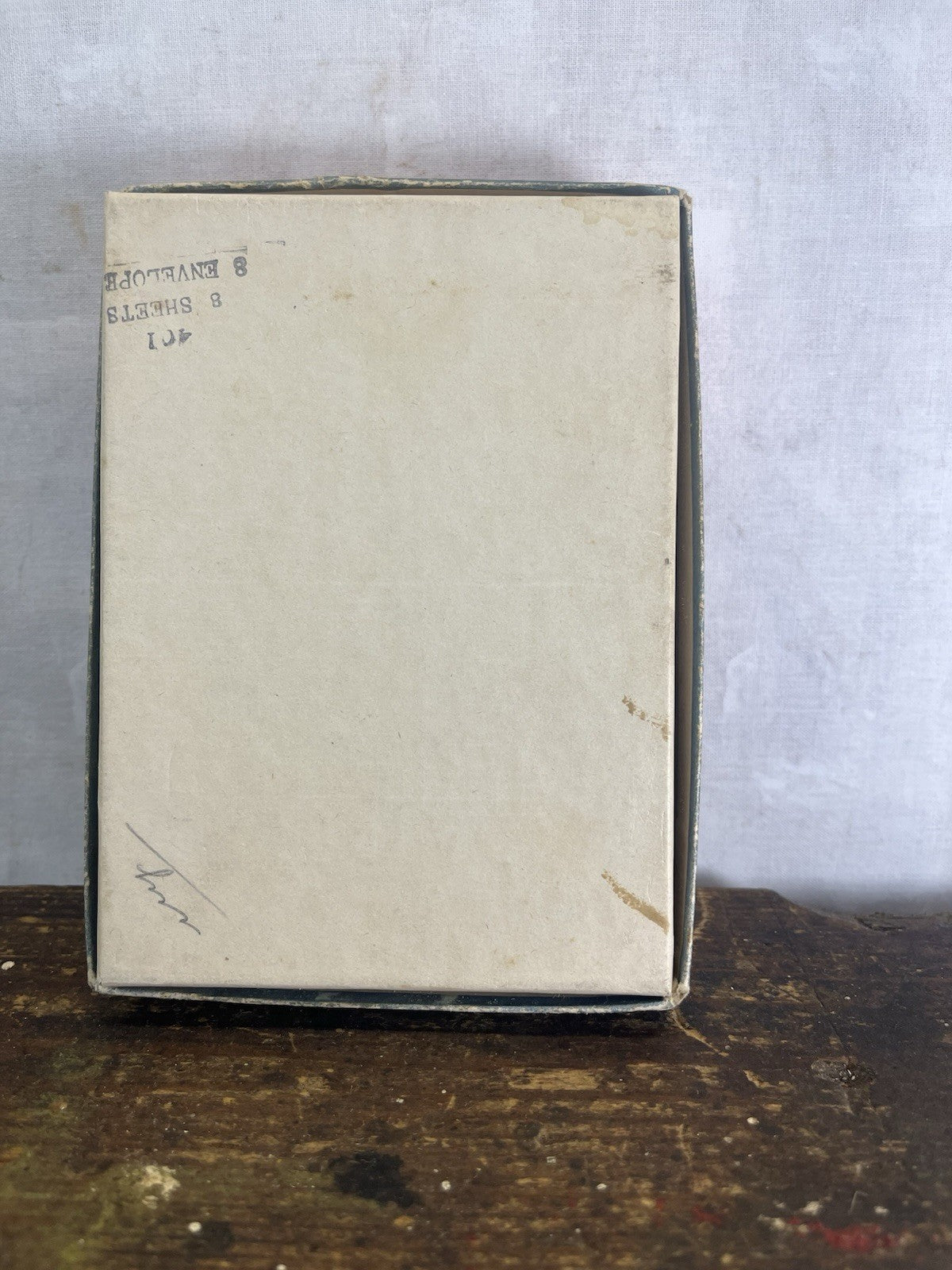 Vintage 16 Party Invites  W/box