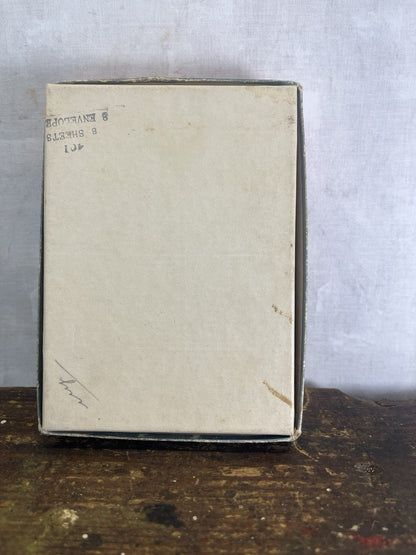 Vintage 16 Party Invites  W/box