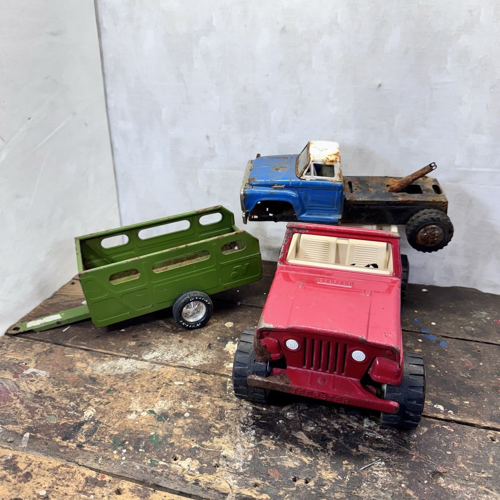 Junkyard Metal Vehicles Vintage Parts Jeep Truck Trailer