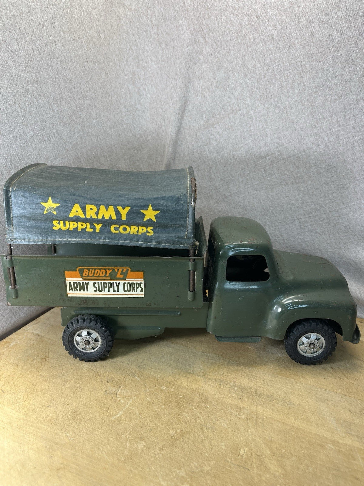 Buddy L Army Supply Corps Truck W/ Accessories 
