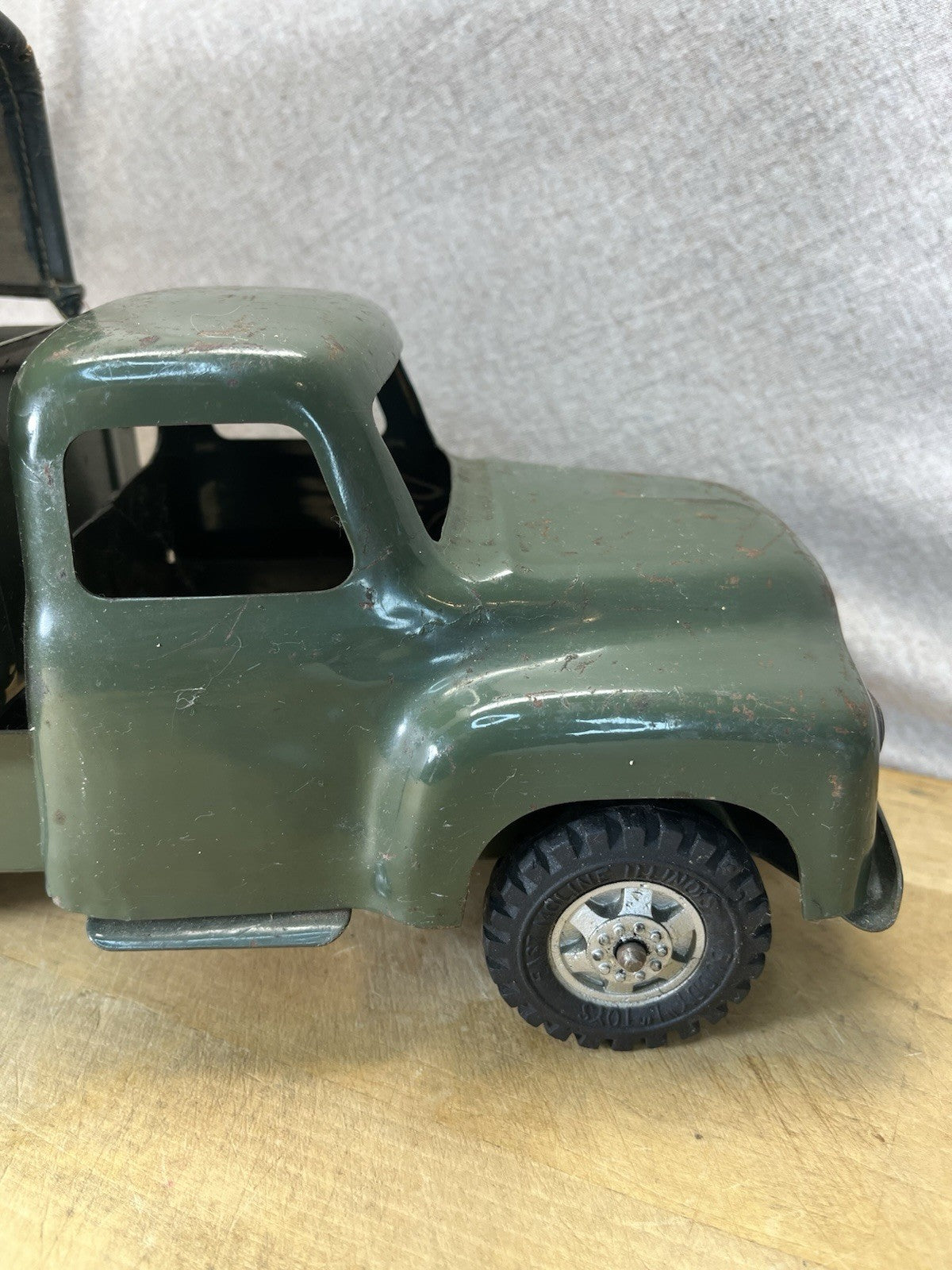 Buddy L Army Supply Corps Truck W/ Accessories 