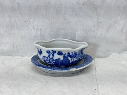 Blue Willow Japan Child’s Gravy Boat