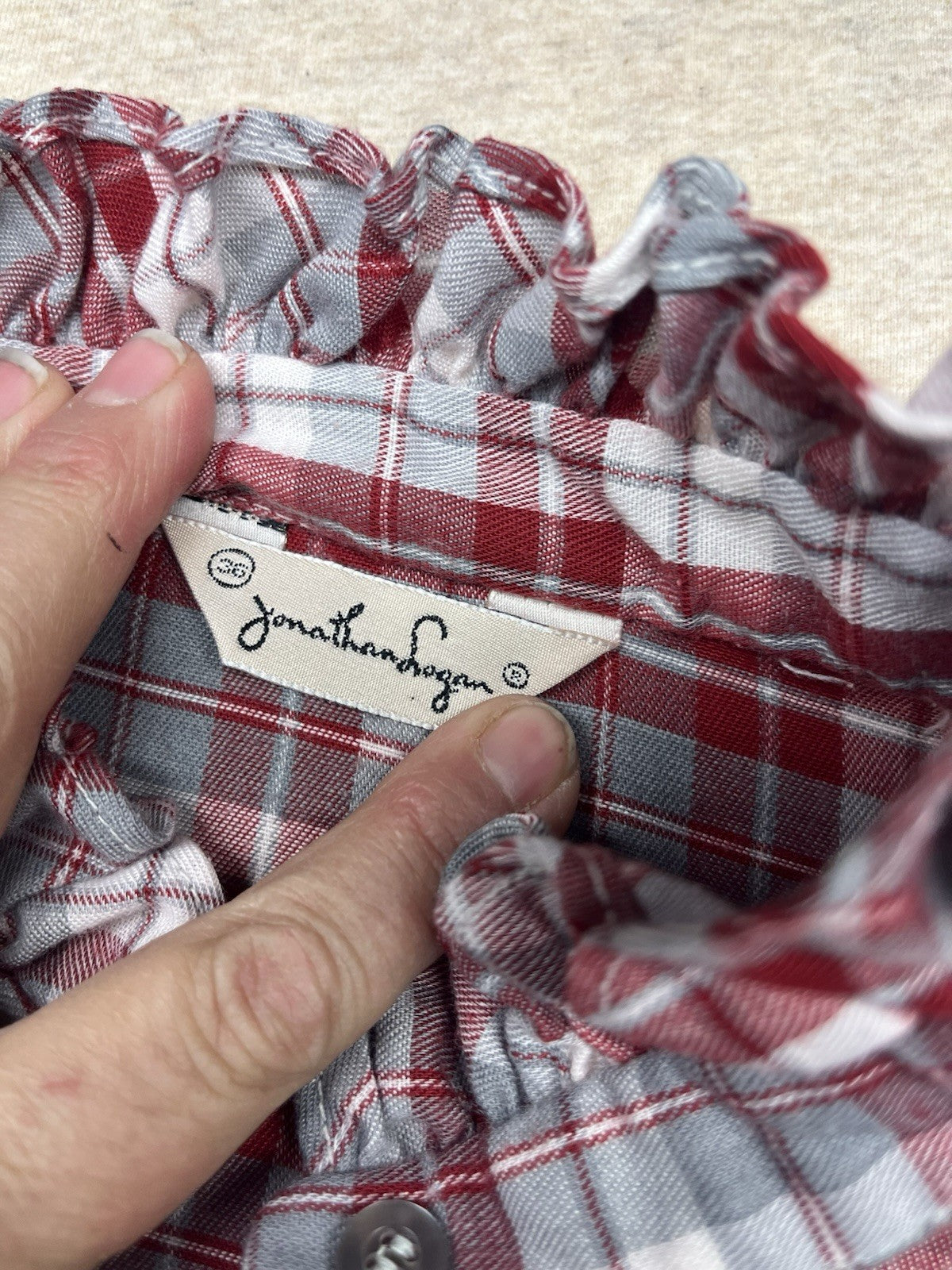 1970s Women’s Ruffled Red & Grey Flannel L Sleeve Top