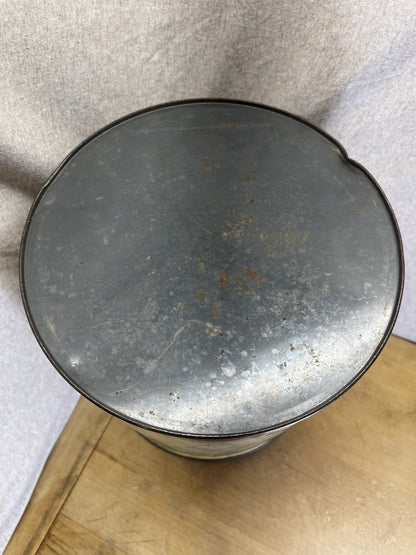 Vntage Groff's Potato Chip Tin 32 oz 2 LBS - Bowmansville, PA