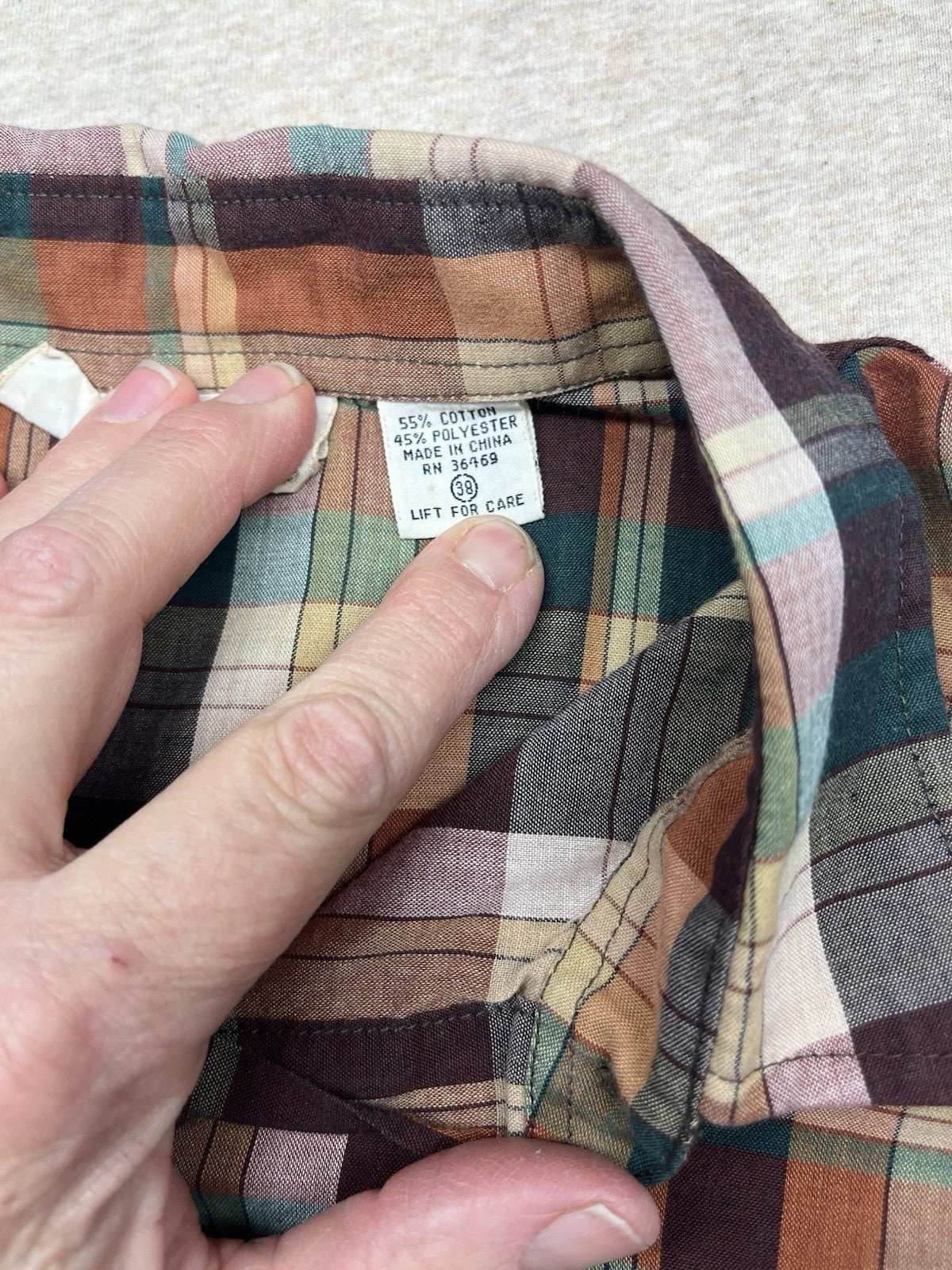 1970s Women’s Plaid L Sleeve Cotton Shirt