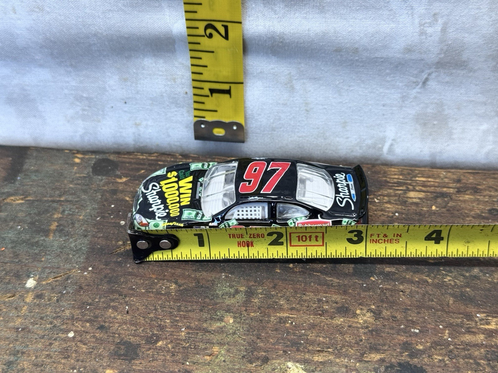 1999 Hot Wheels #97 NASCAR Sharpie #1498