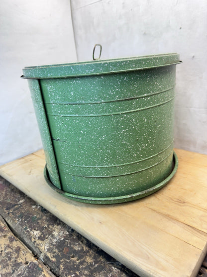 Vintage Green Tin Cake Carrier #1466