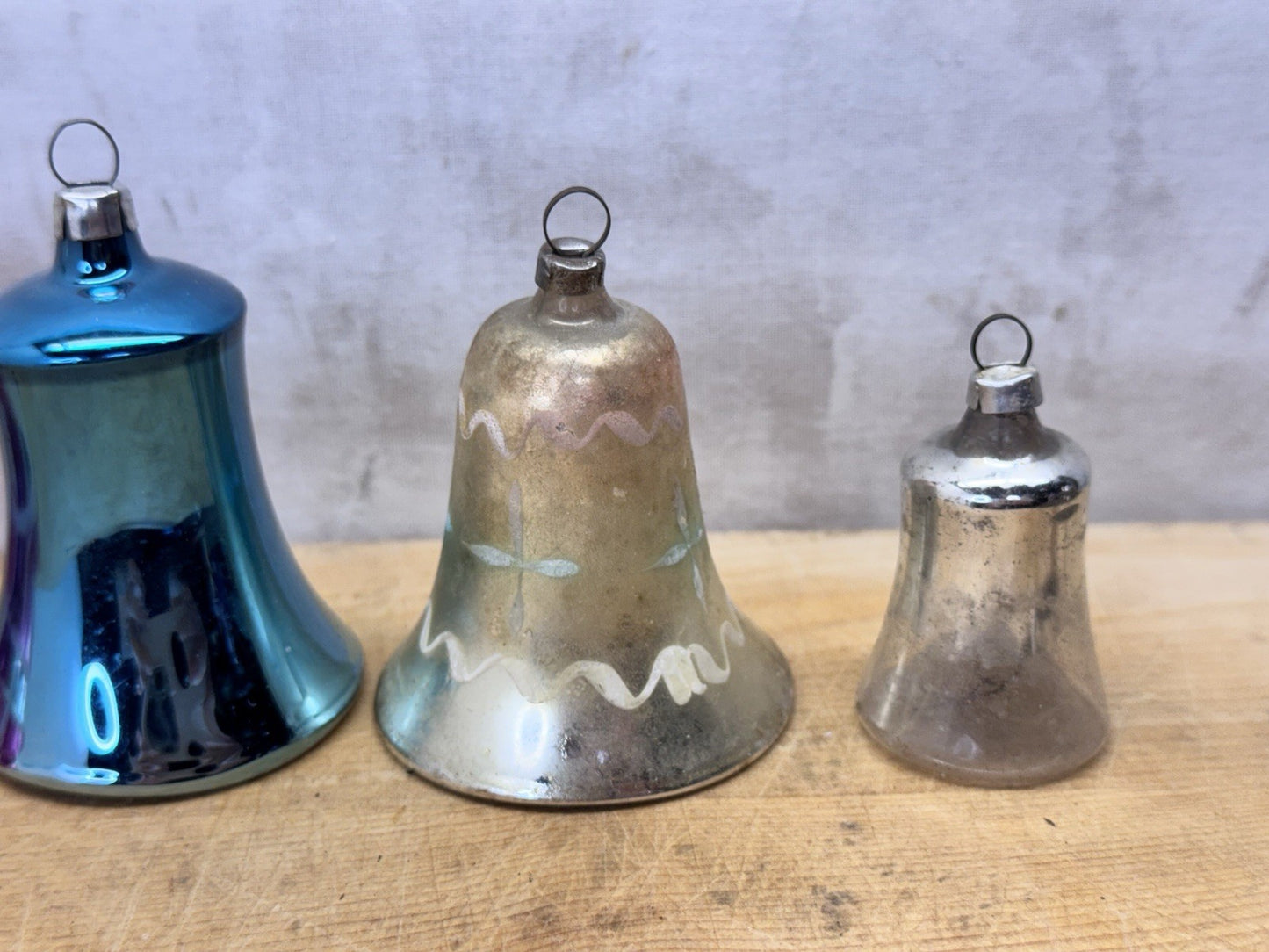 Antique 6 Bell Ornaments # 1272