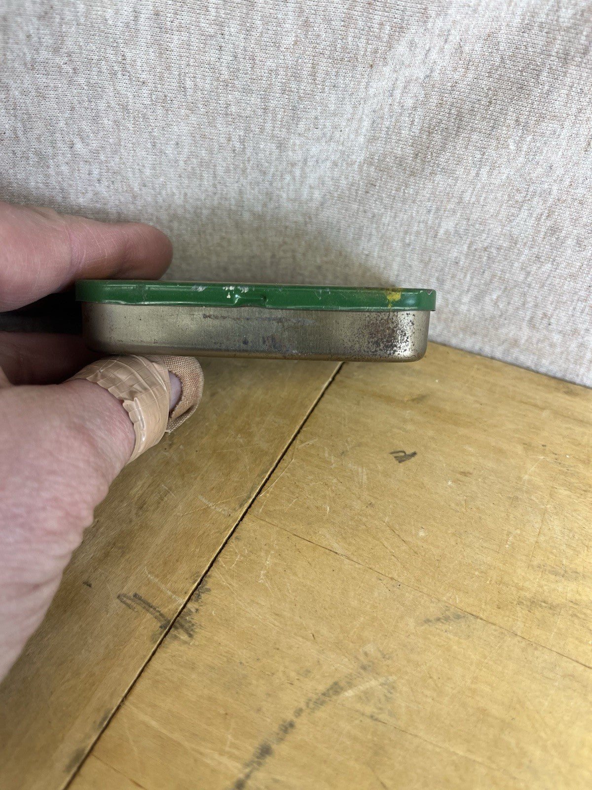 Lanes Eringold Empty Cut Plug Tobacco Tin