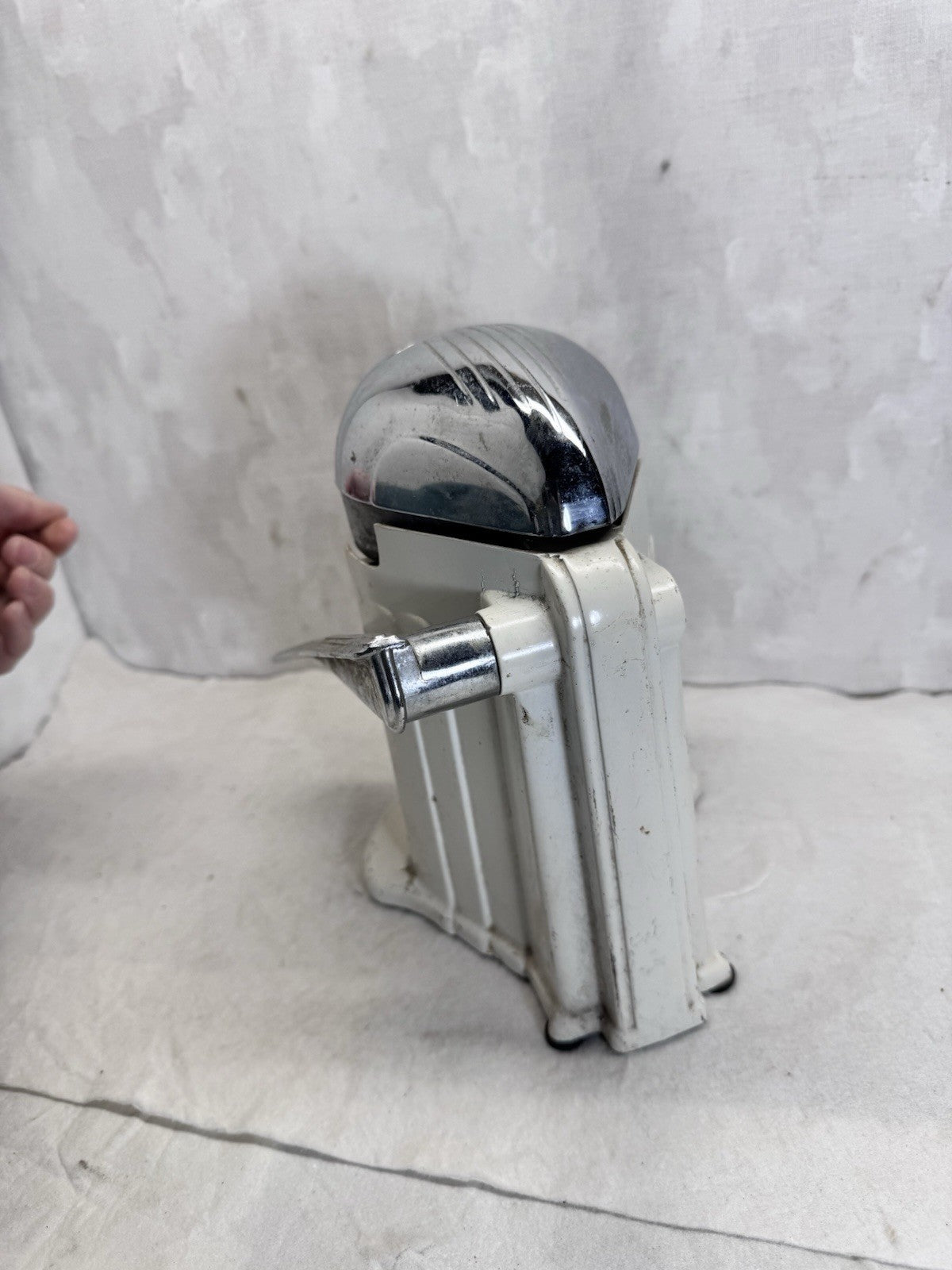 Juice-O-Mat Vintage Hand Juicer