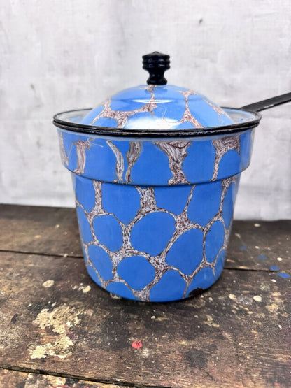 Rare Chicken Wire Enamel Pan #1012
