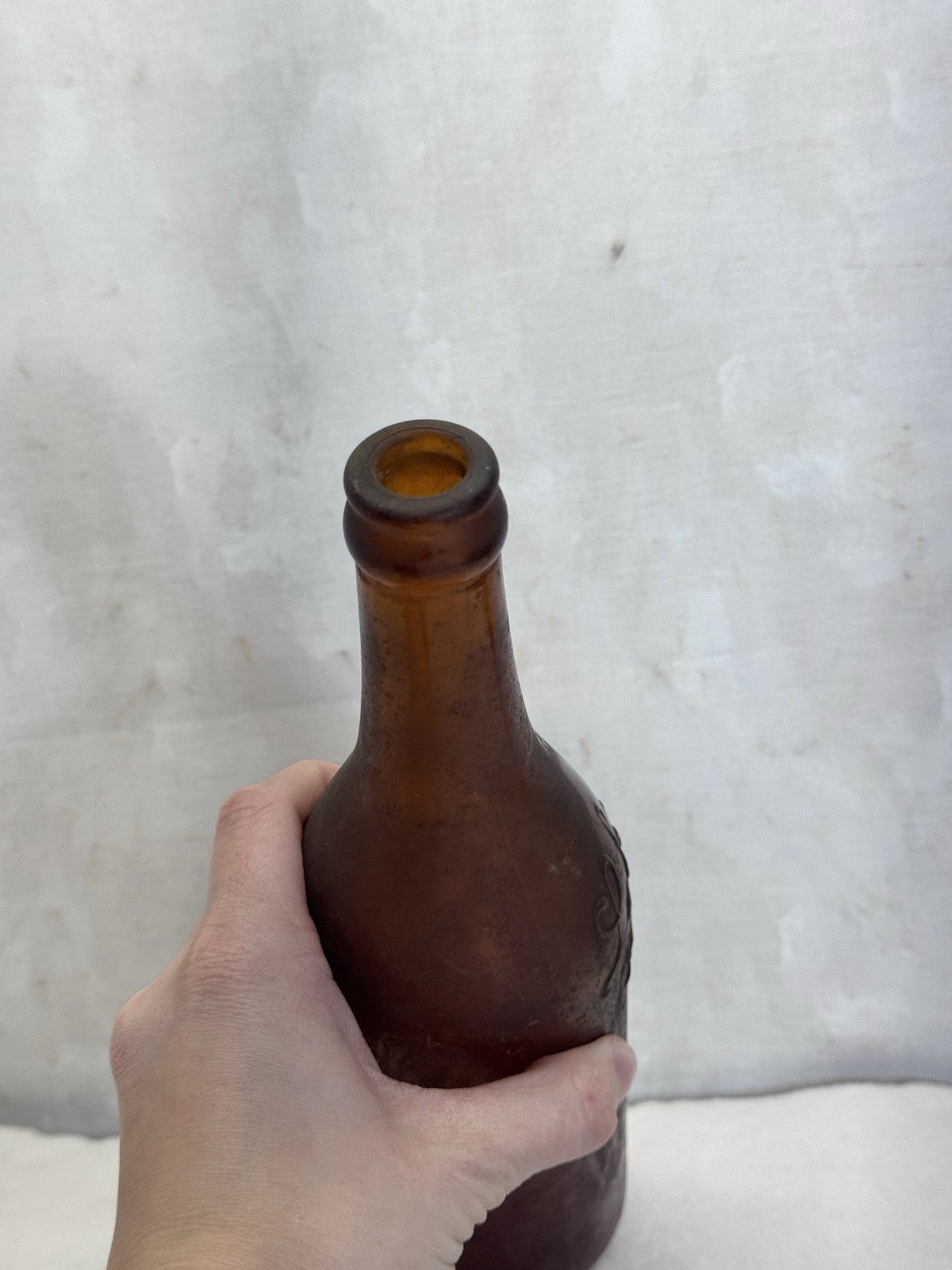 Schreier Brewery Beer Embossed Bottle Sheboygan Wisconsin