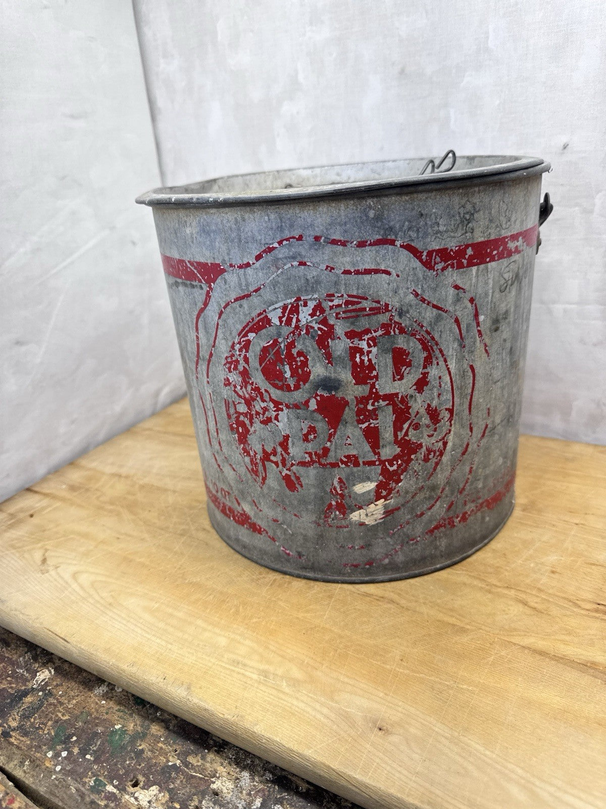 Metal Minnow Fishing Bucket Vintage #1231