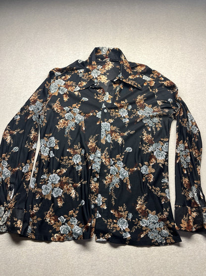 1970s Men’s L Sleeve Black Flowered Shirt