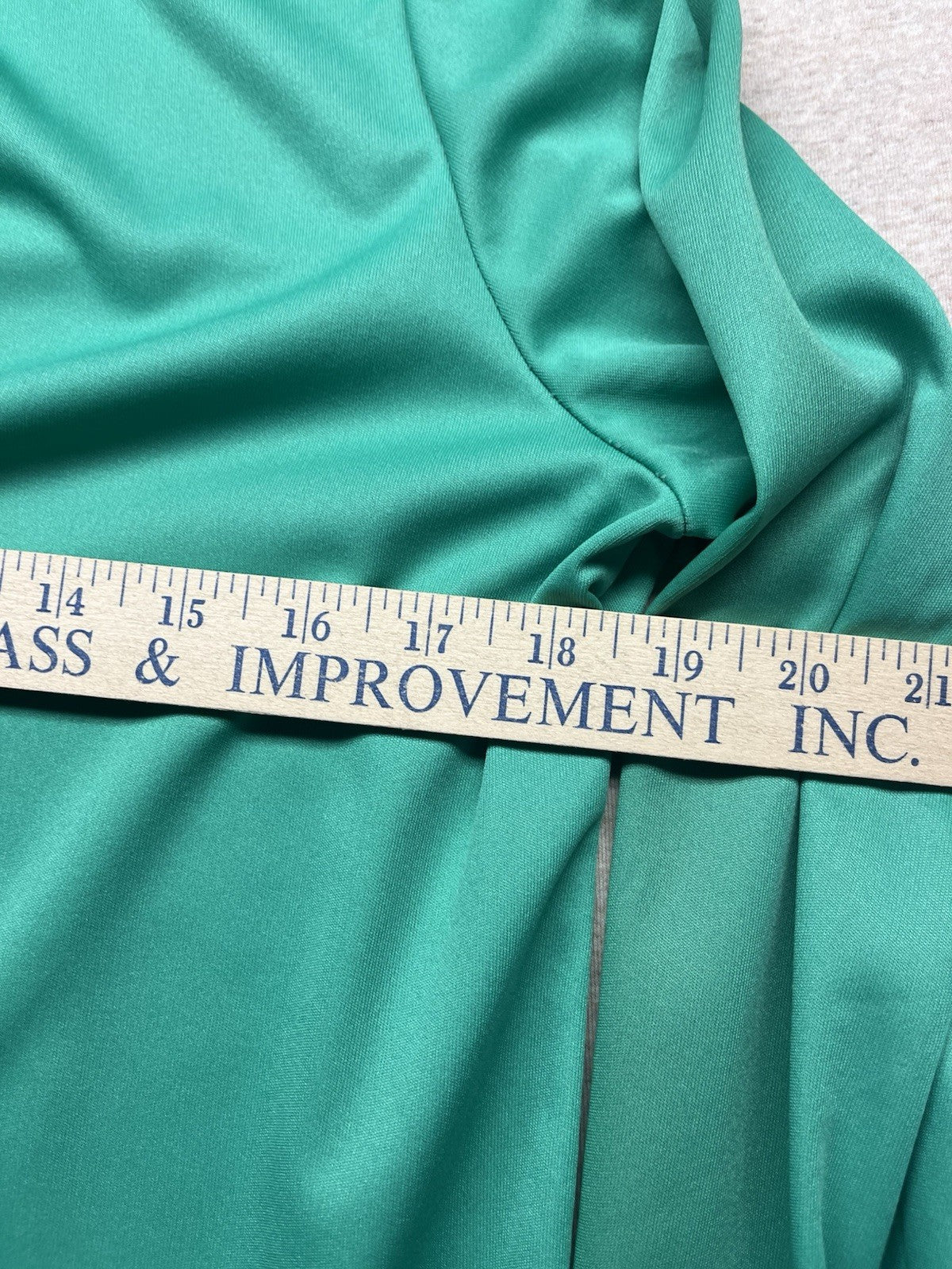 1970s Women’s Green L Sleeve Knit Top