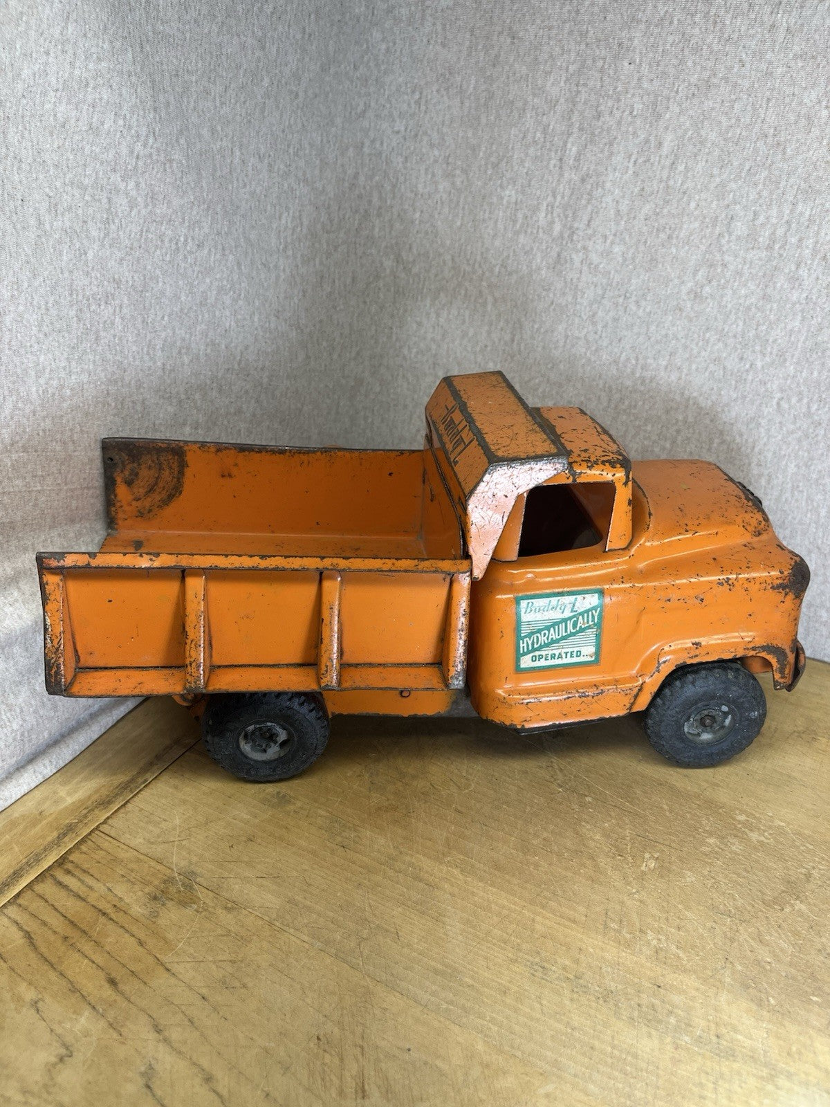 vintage buddy L hydraulic dump truck