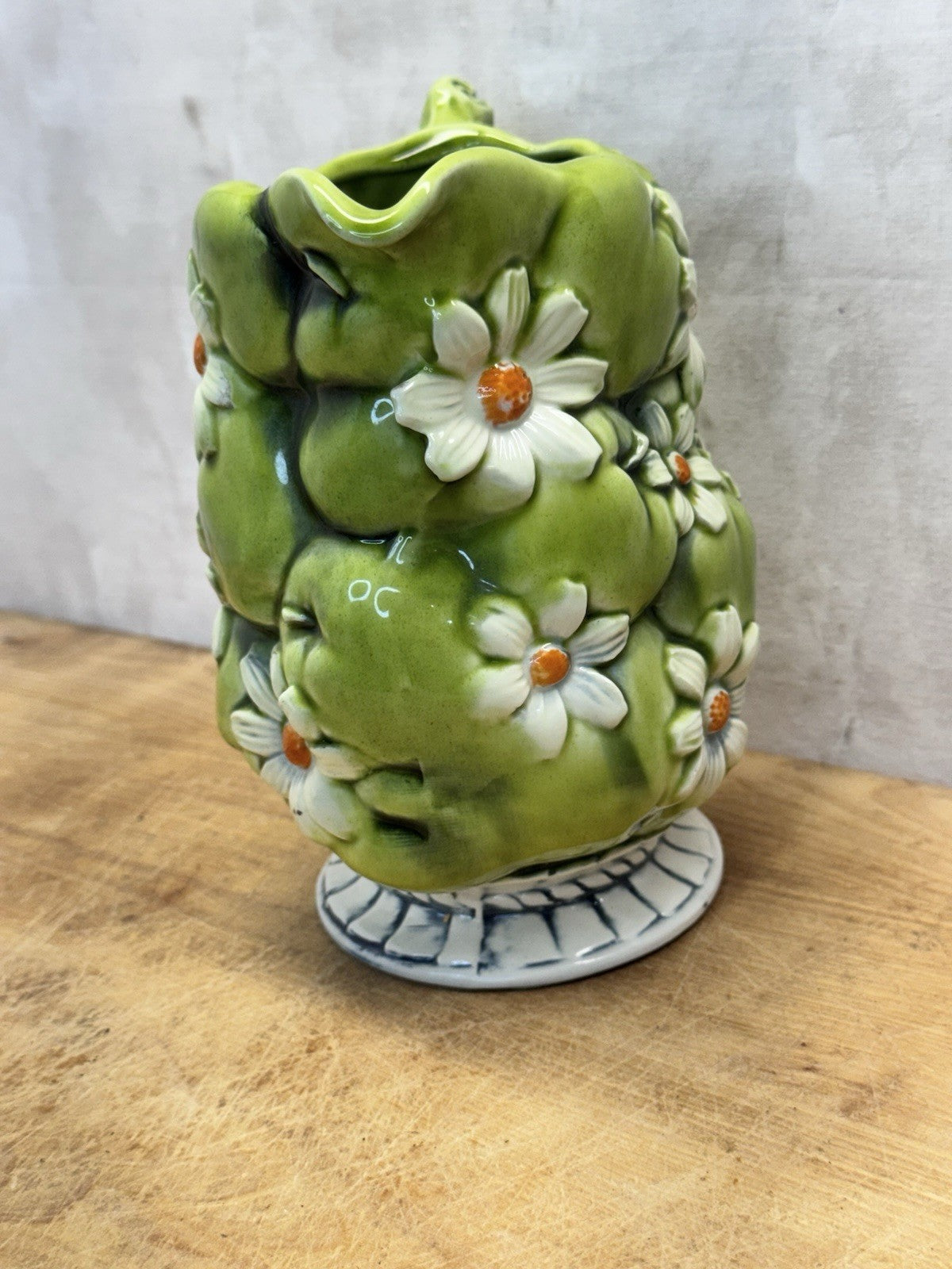 Vintage 1967 Inarco Daisy Green Pitcher #1477