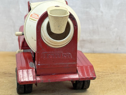 Vintage 1960s Tonka Cement Truck #1044