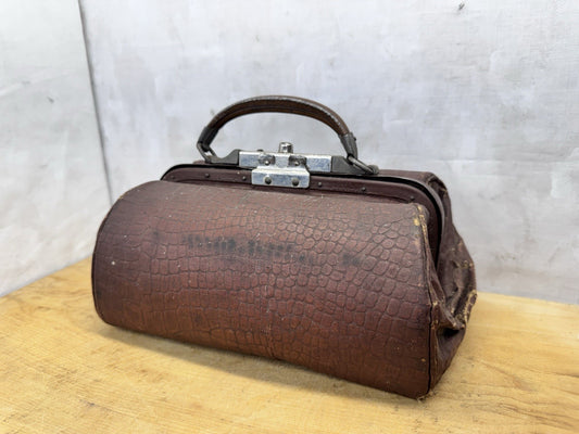 Vintage Purse #1093