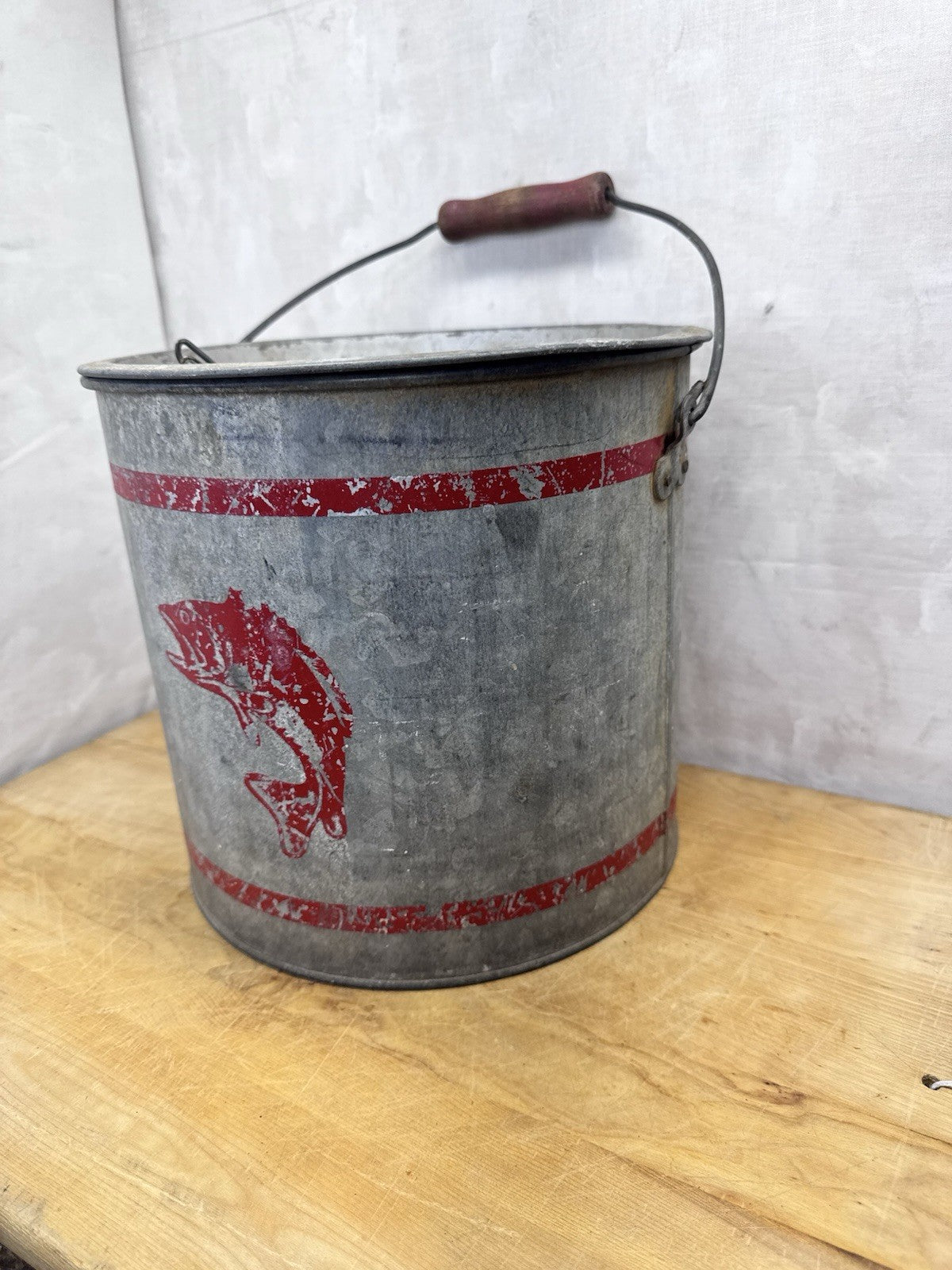 Metal Minnow Fishing Bucket Vintage #1231