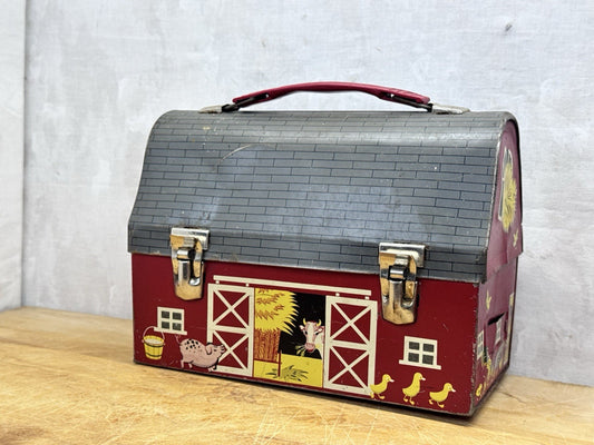 Barn Lunch Box Vintage #1162