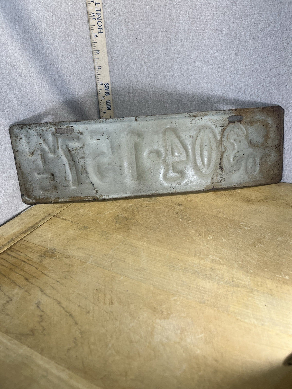 1930 Wisconsin License Plate 304-157