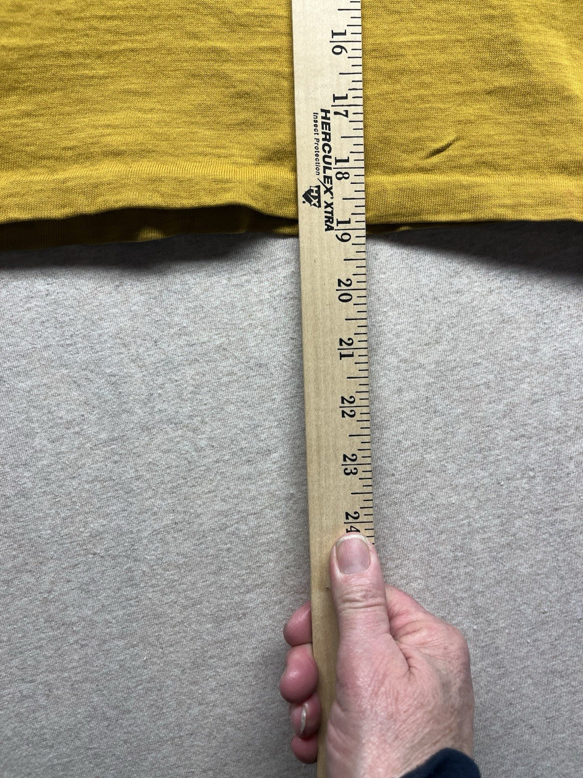 1960s, 70s Boys Gold  Knit Turtleneck L Sleeve