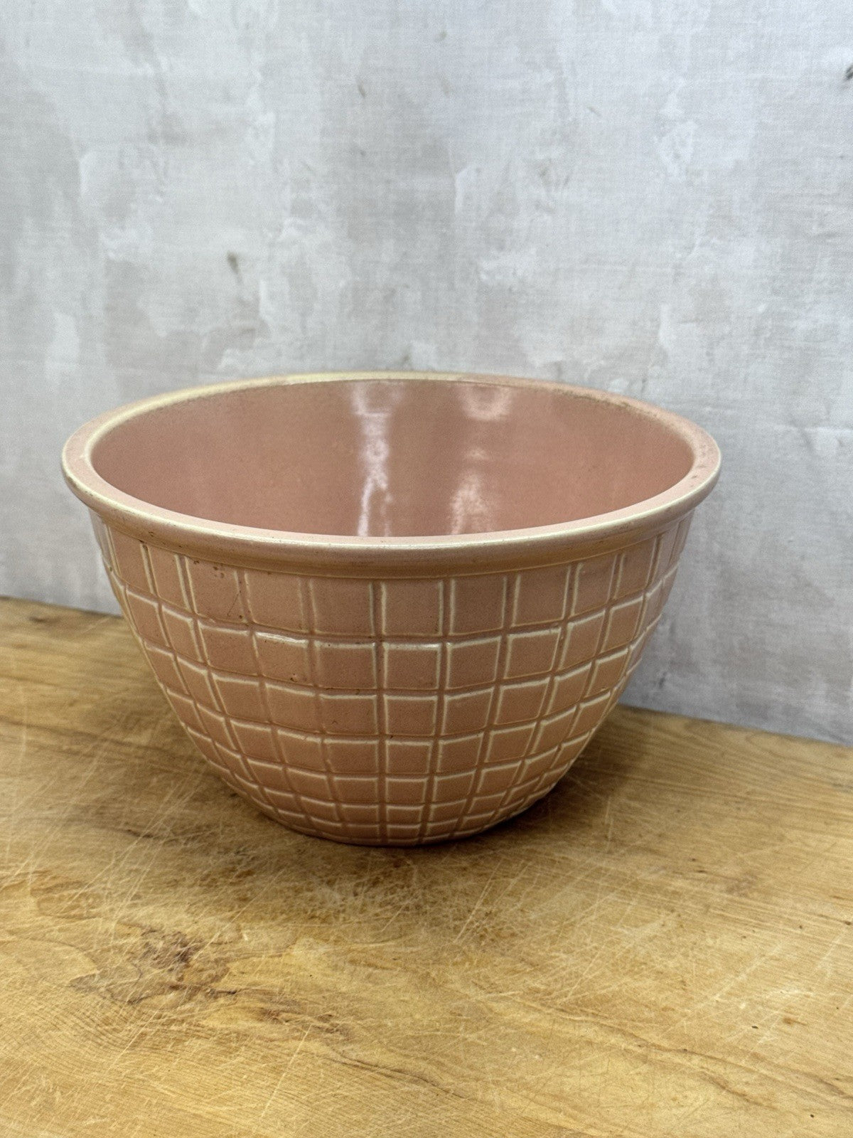 1940's Robinson Ransbottom Pottery Roseville Pastel Pink Glazed Mixing Bowl 1199
