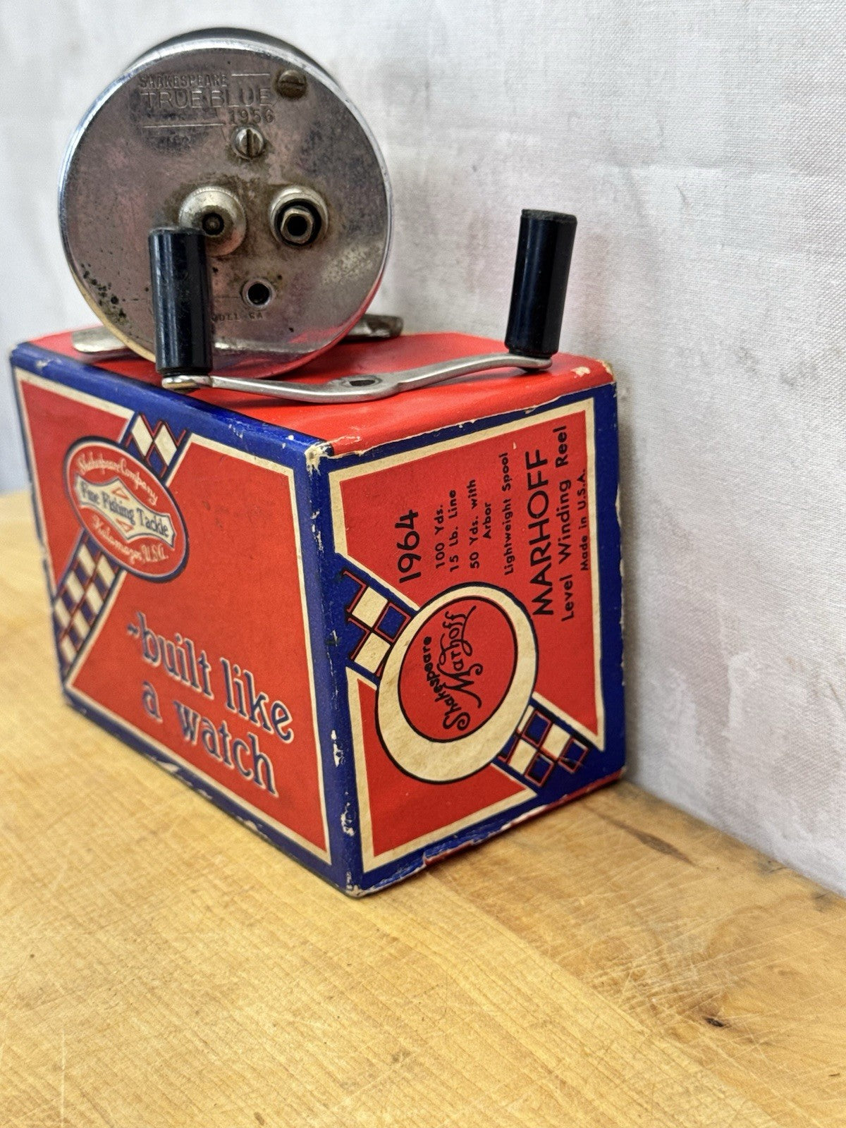 shakespeare fishing reel W/box Vintage #1070