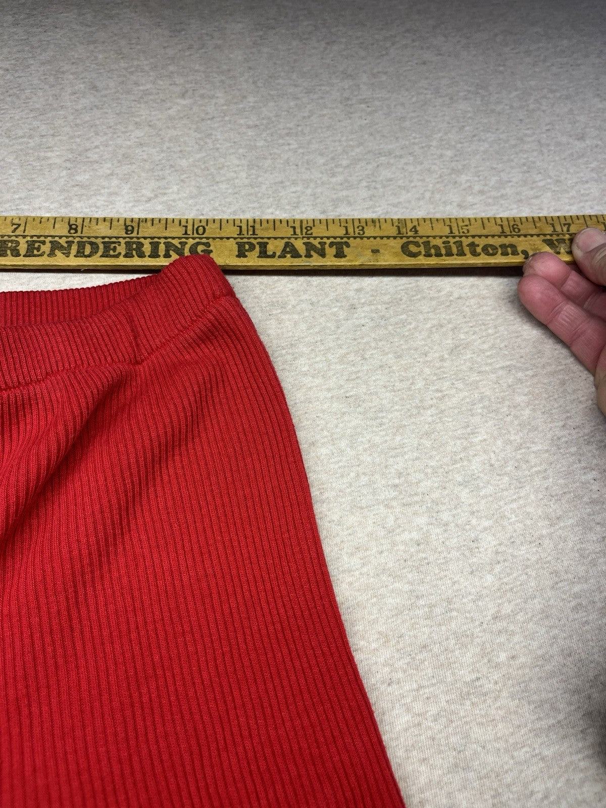 1980s Women’s Red Knit Stirrup Pants