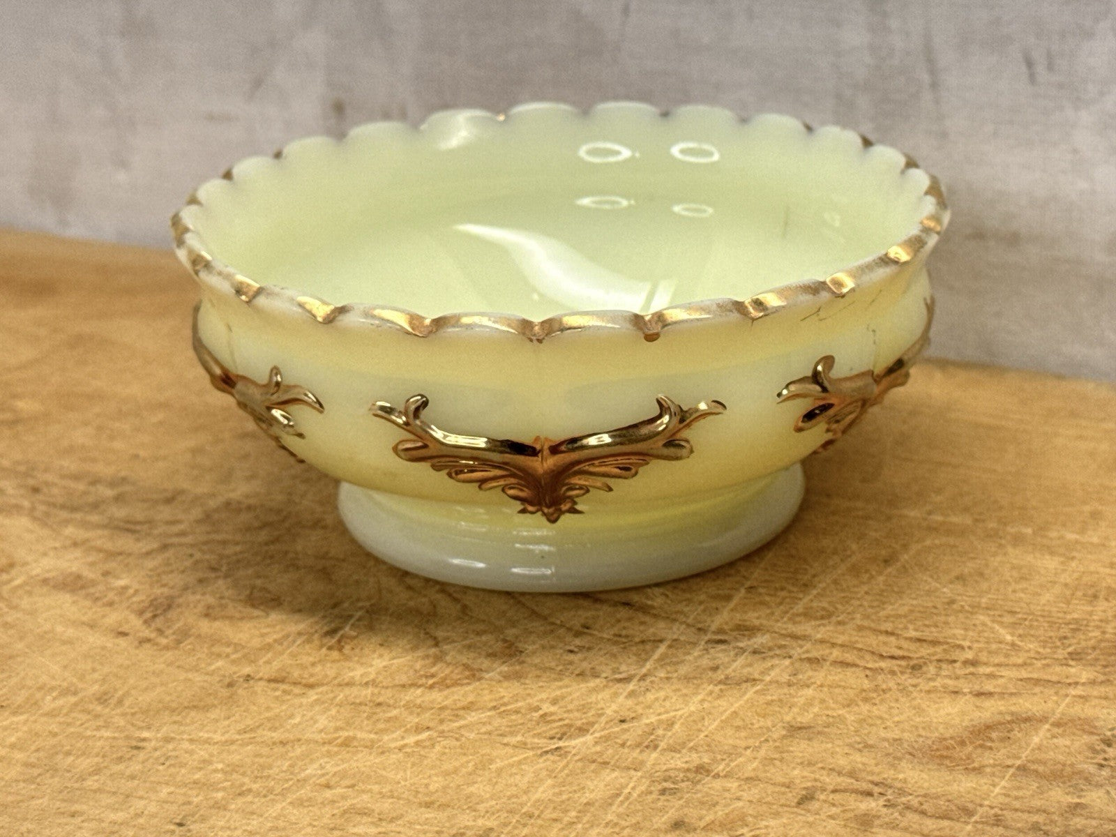 Antique 1890s Heisey Winged Custard Bowl #1136