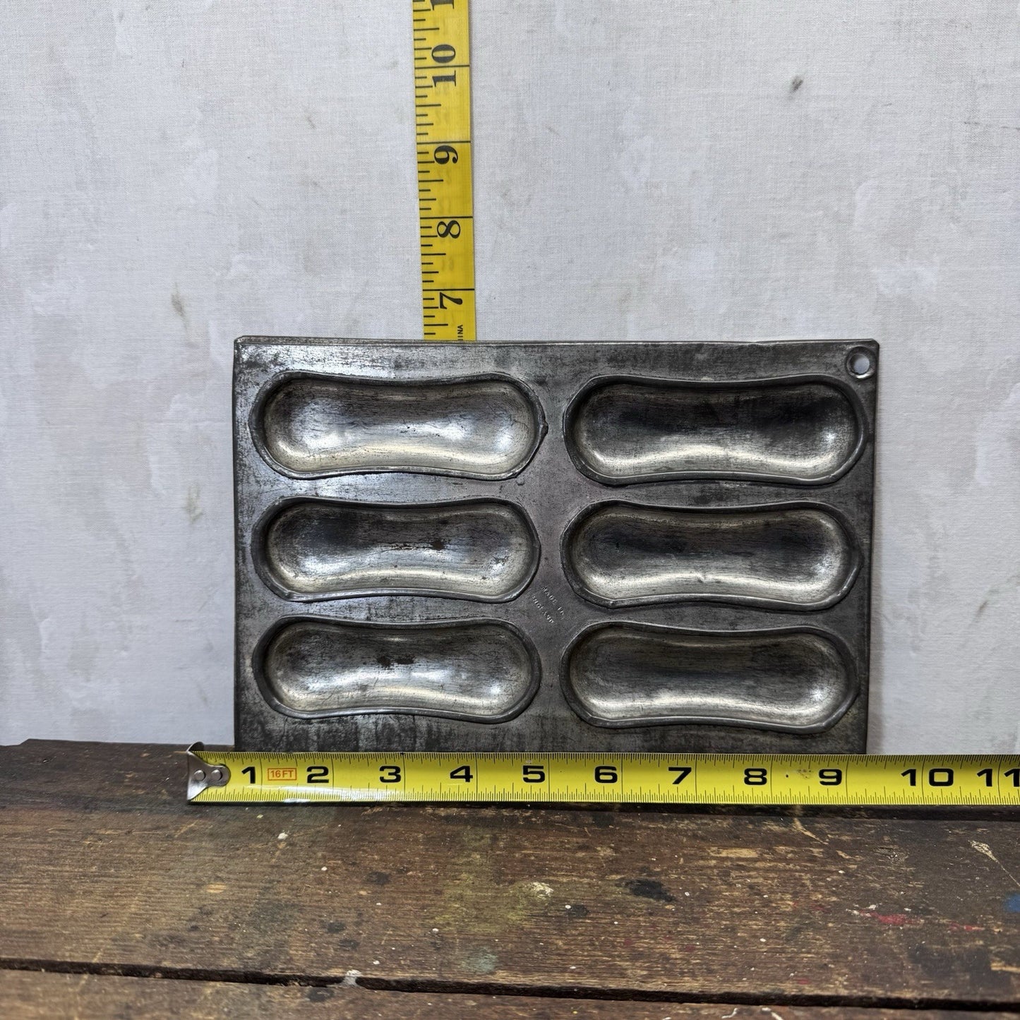 Ladyfinger Baking Tin Vintage 