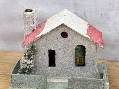 Small Putz House Japan #1365