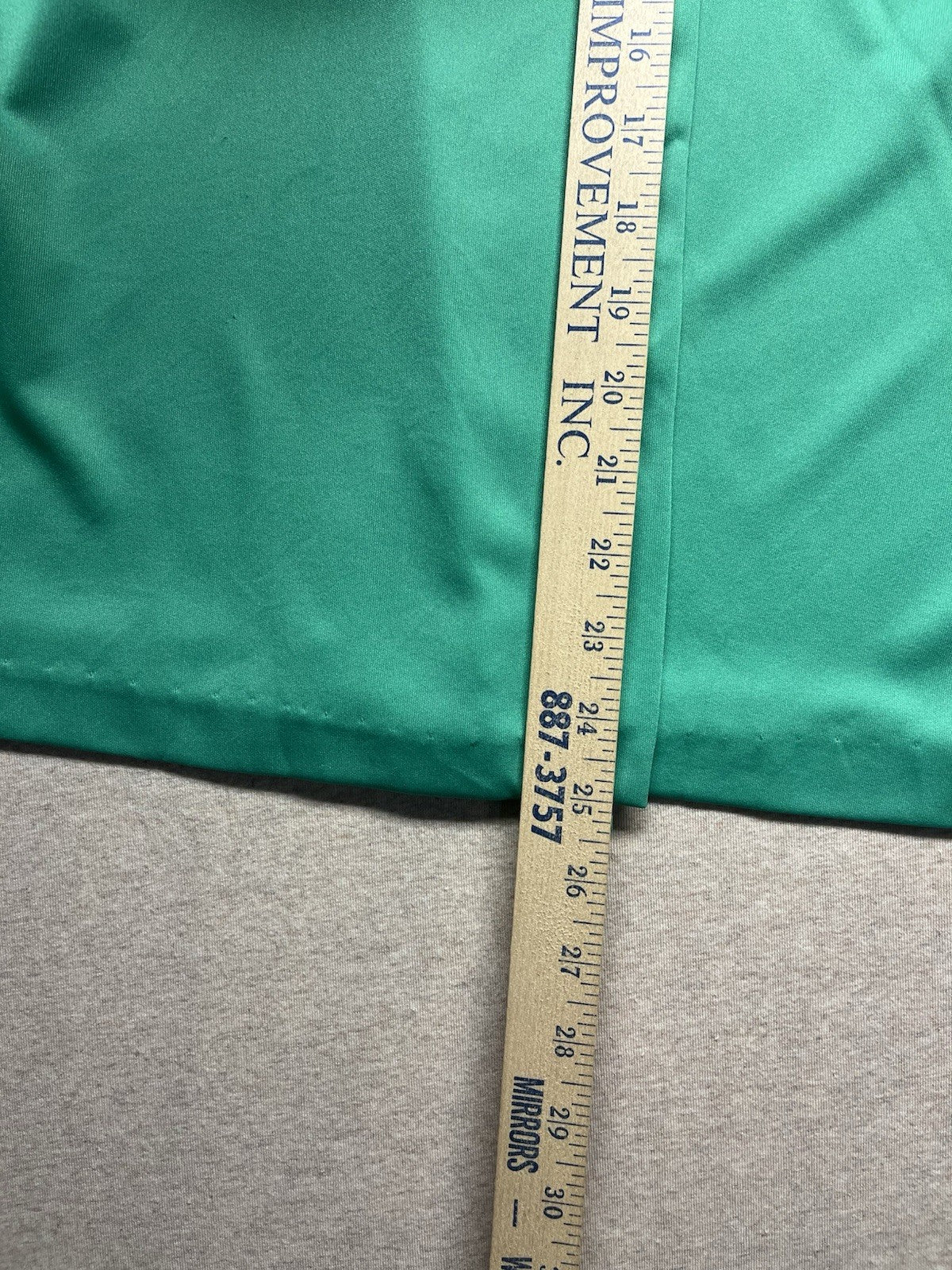 1970s Women’s Green L Sleeve Knit Top