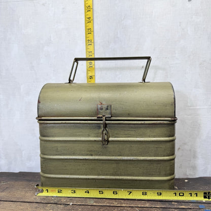 Vintage Tin Painted Lunch Box