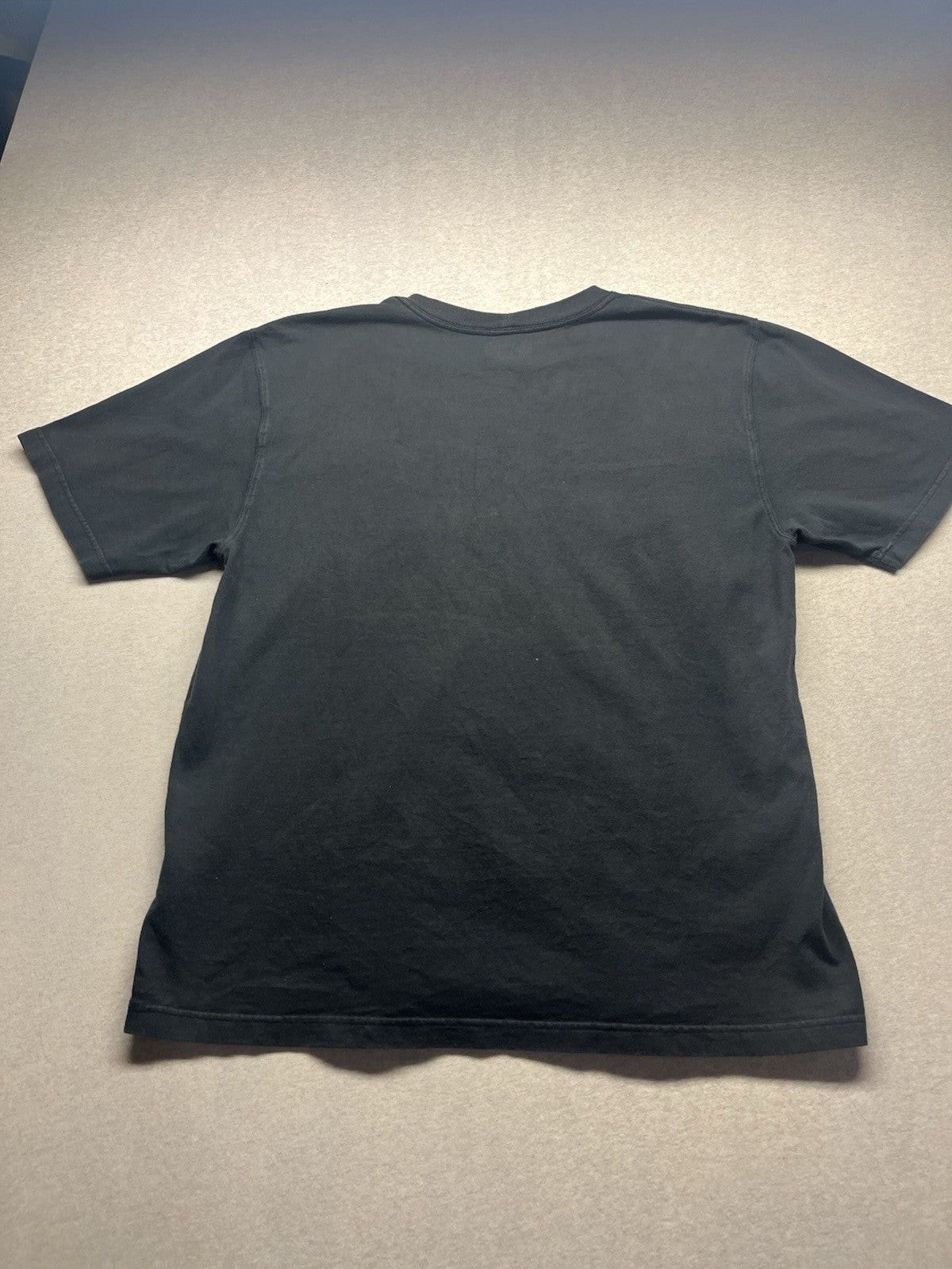 carhartt loose fit lg black t shirt