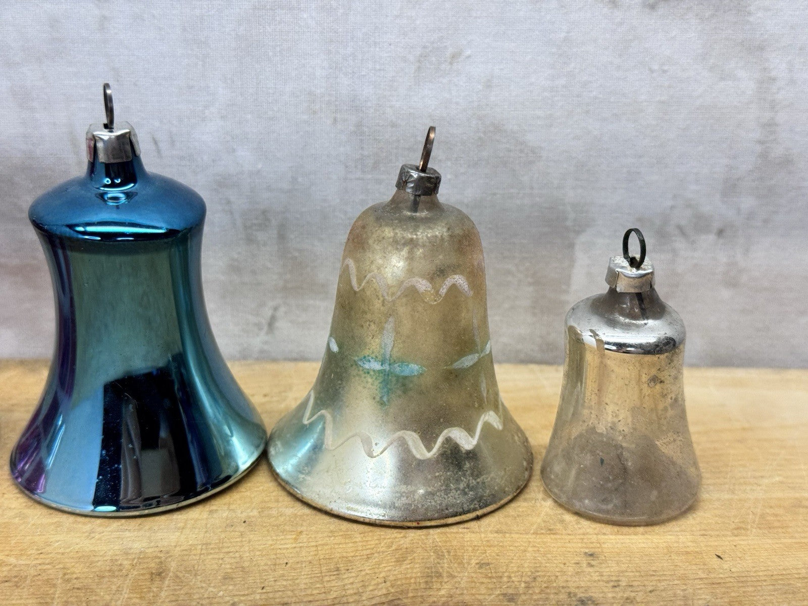 Antique 6 Bell Ornaments # 1272
