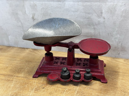 Salesman Sample Scale Antique #1435