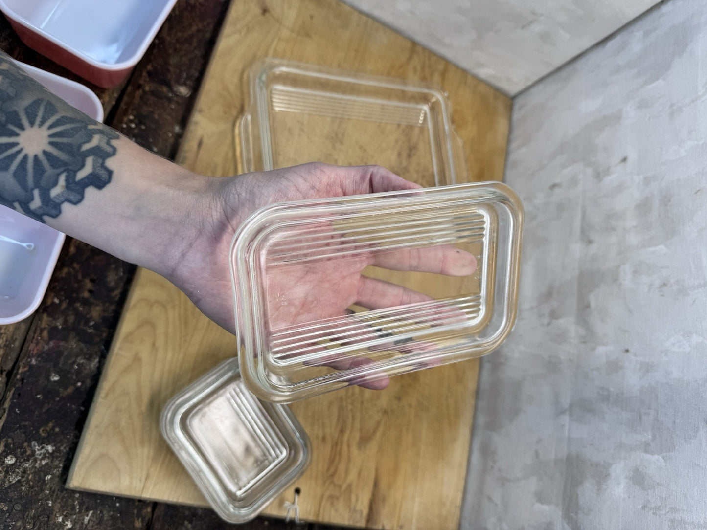 Pink Pyrex Set Of Four With Lids #1343