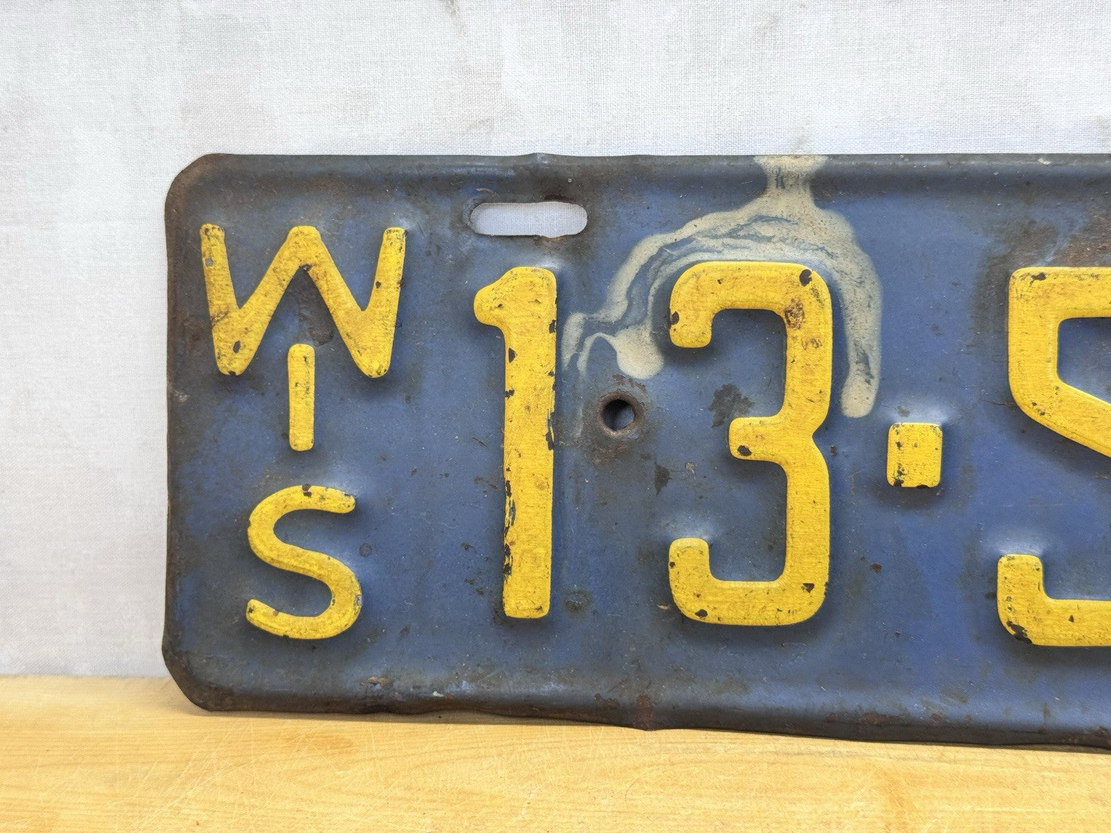 1931 Wisconsin License Plate #1132