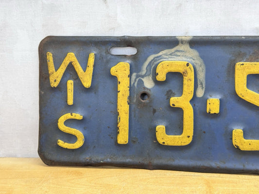 1931 Wisconsin License Plate #1132