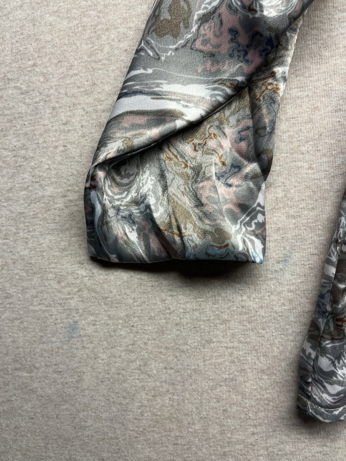 1980s Women’s 3/4 Sleeve  Brown Print Nylon Top Padded Shoulders